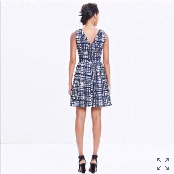 NWT Madewell midnight dress in brushstroke plaid - Picture 3 of 8